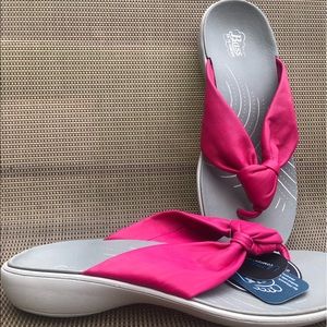 DEBBIE COMFORT BASS SANDAL